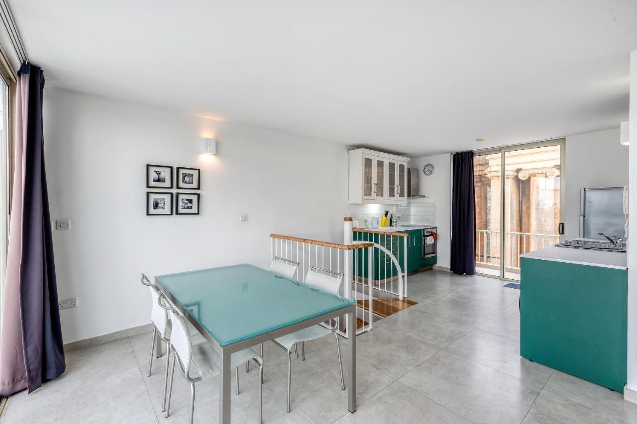 49/3 Seafront Duplex Penthouse In La Valletta Esterno foto
