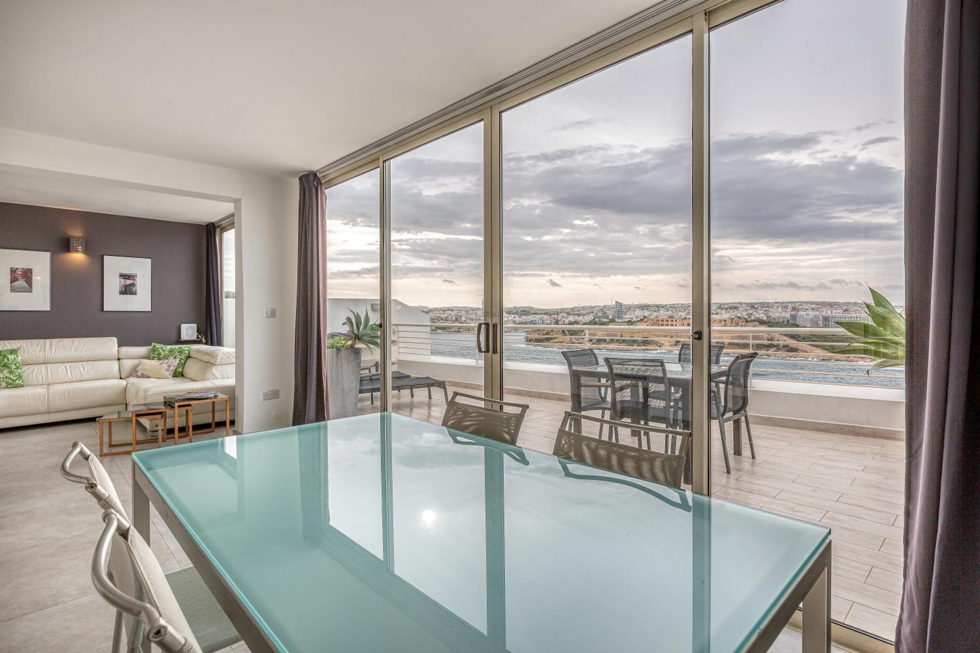 49/3 Seafront Duplex Penthouse In La Valletta Esterno foto